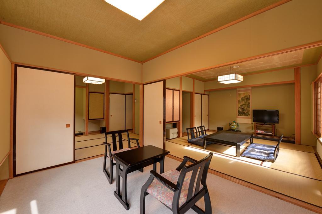 Hamaya Ryokan Nakanojo Экстерьер фото